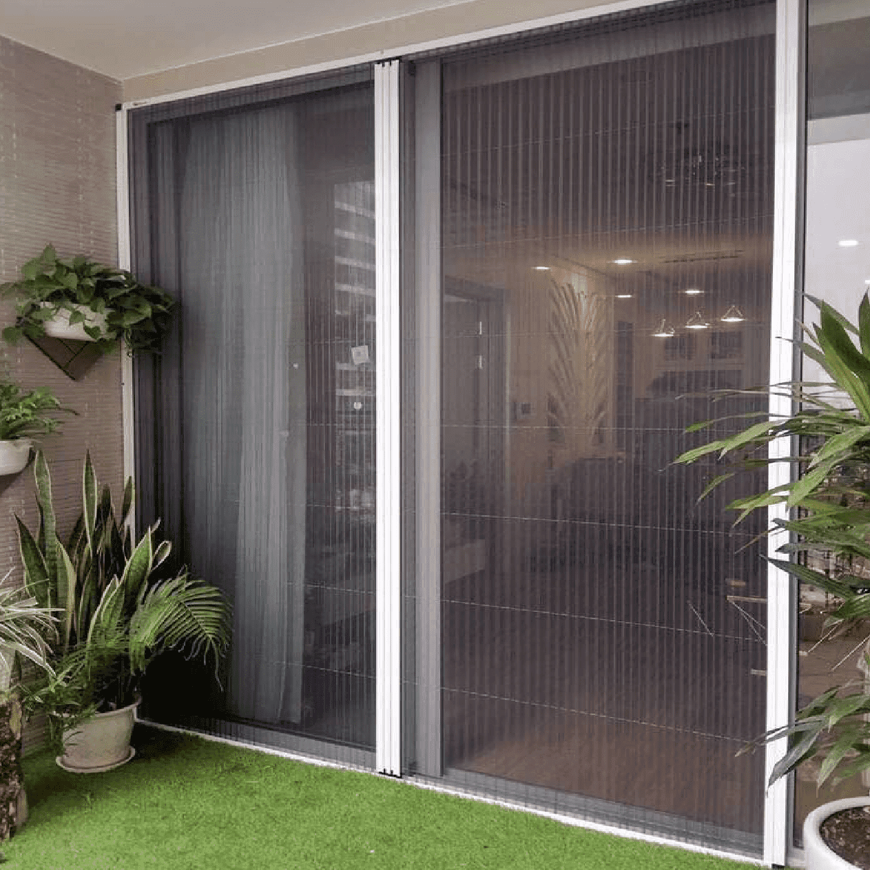 Pleated mosquito mesh sliding door